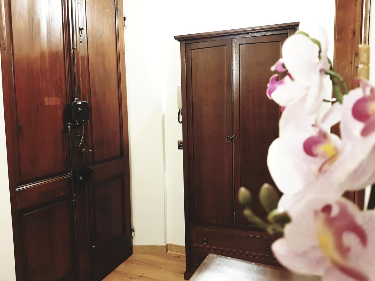 Lady Luna B&B Florenţa Exterior foto