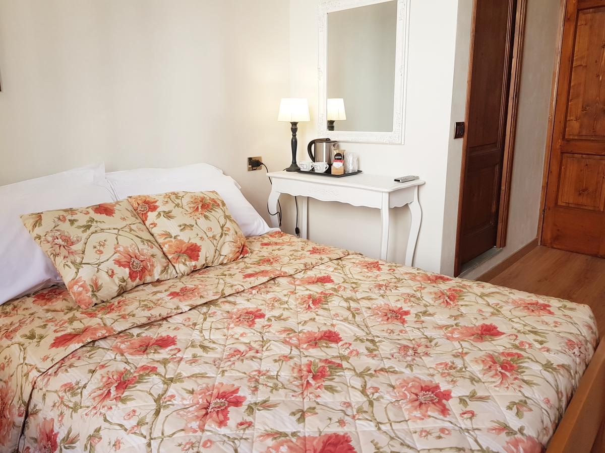 Lady Luna B&B Florenţa Exterior foto